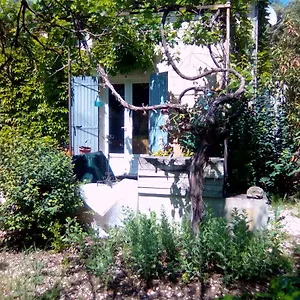 Bed & Breakfast Le Domaine De Belle, LʼIsle-sur-la-Sorgue